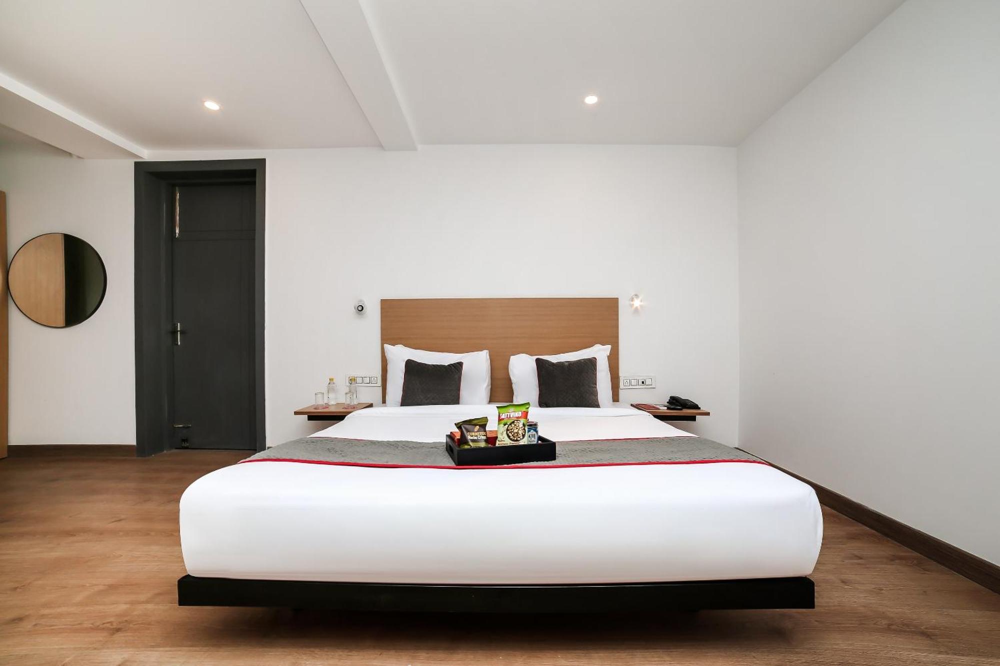 מלון גורגאון Townhouse Sohna Road 2 מראה חיצוני תמונה