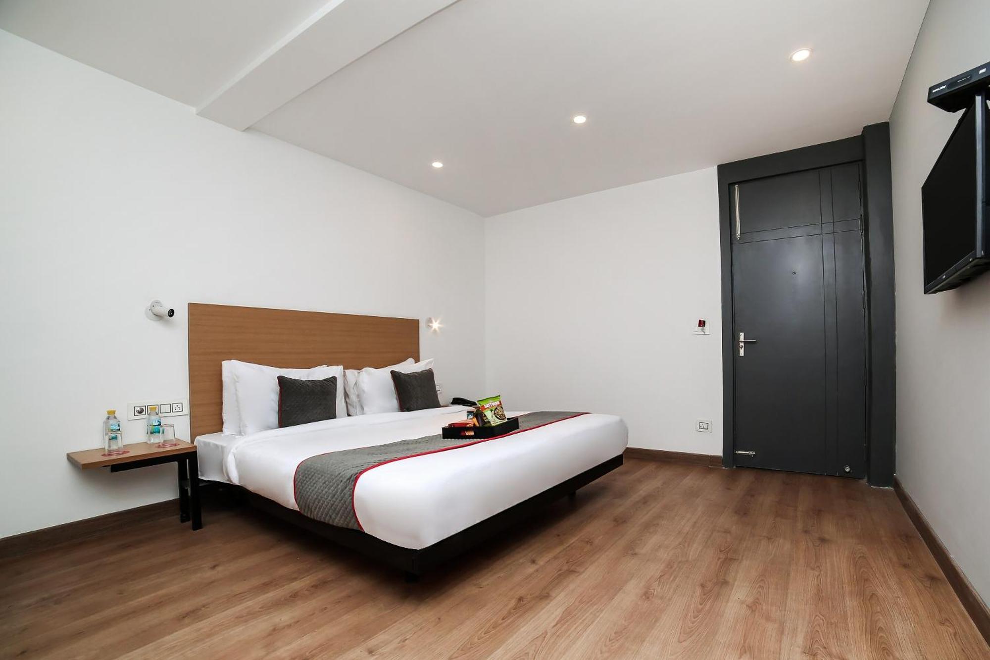 מלון גורגאון Townhouse Sohna Road 2 מראה חיצוני תמונה