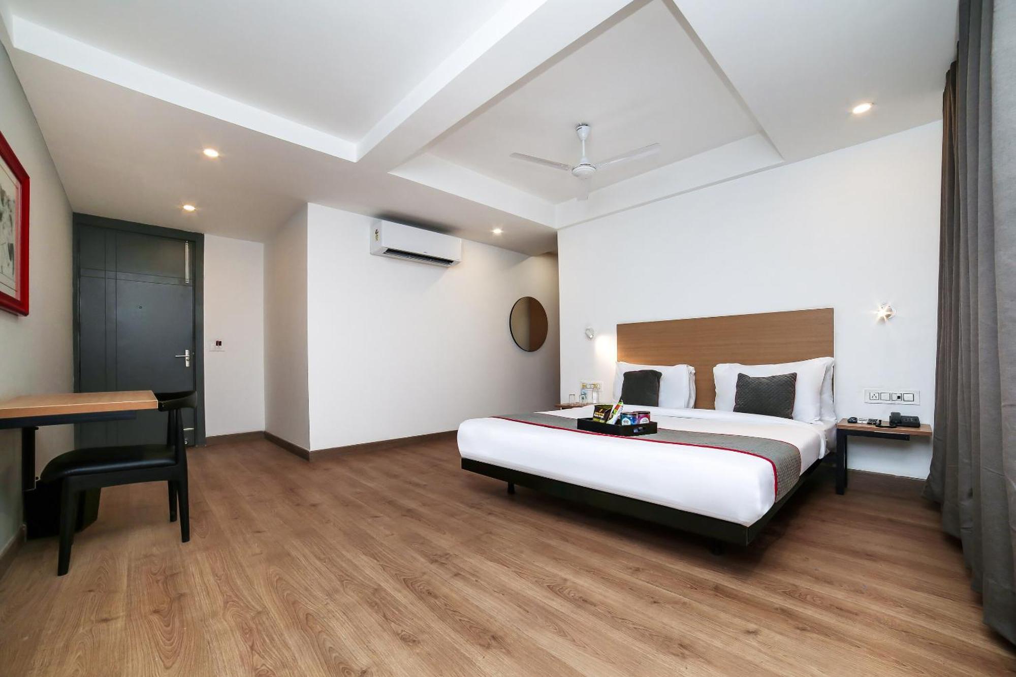 מלון גורגאון Townhouse Sohna Road 2 מראה חיצוני תמונה